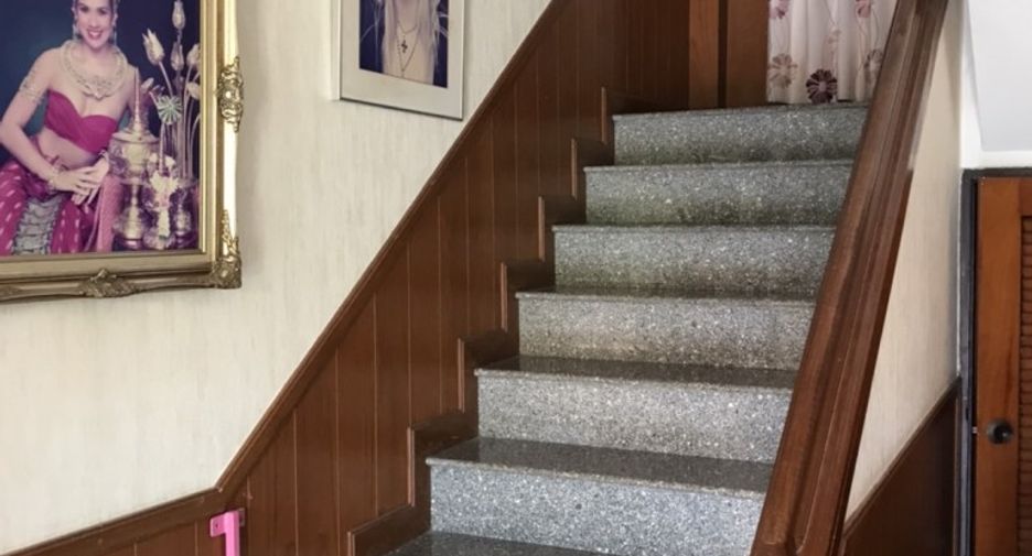 Haus zum Kauf mit 6 Zimmer in East Pattaya, Pattaya
