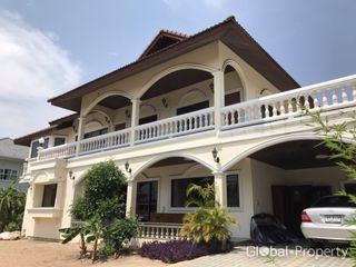For sale 6 bedrooms house in Bang Lamung, Chonburi