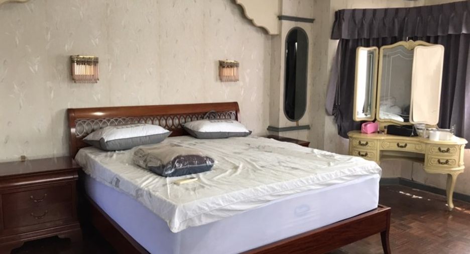 Haus zum Kauf mit 6 Zimmer in East Pattaya, Pattaya