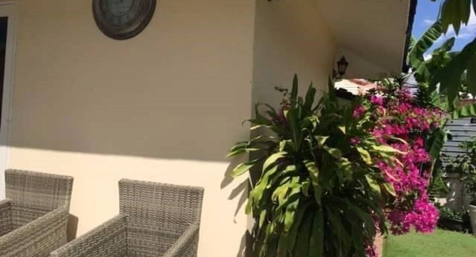 For sale 3 bedrooms house in East Pattaya, Pattaya