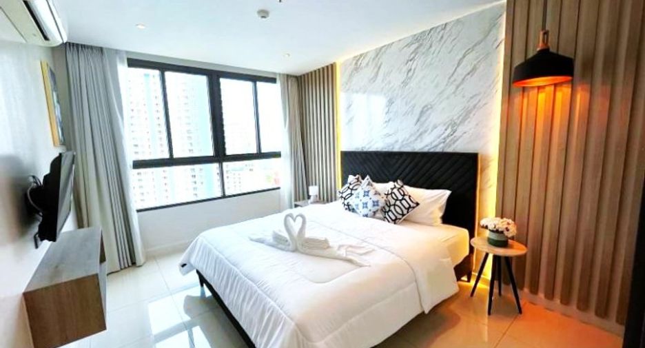 À vendre 2 chambres condo à Pratumnak, Pattaya