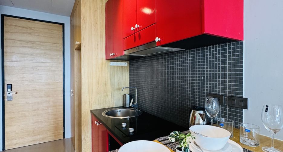 For sale and for rent studio condo in Mueang Phuket, Phuket