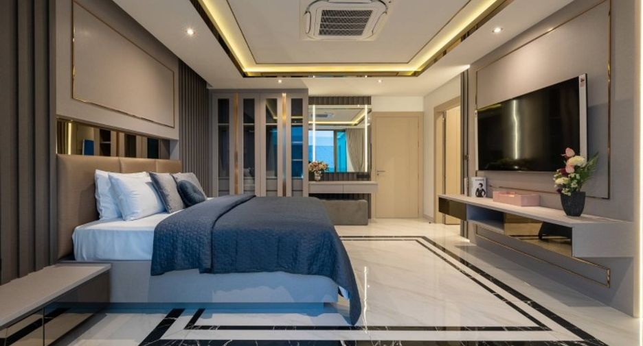 For sale 6 bedrooms house in East Pattaya, Pattaya