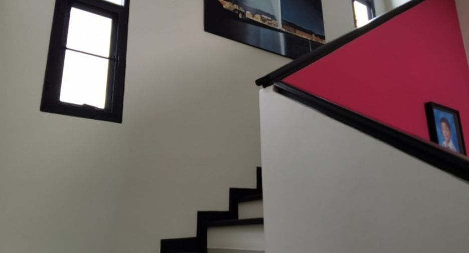 For sale 5 ベッドルーム house in East Pattaya, Pattaya