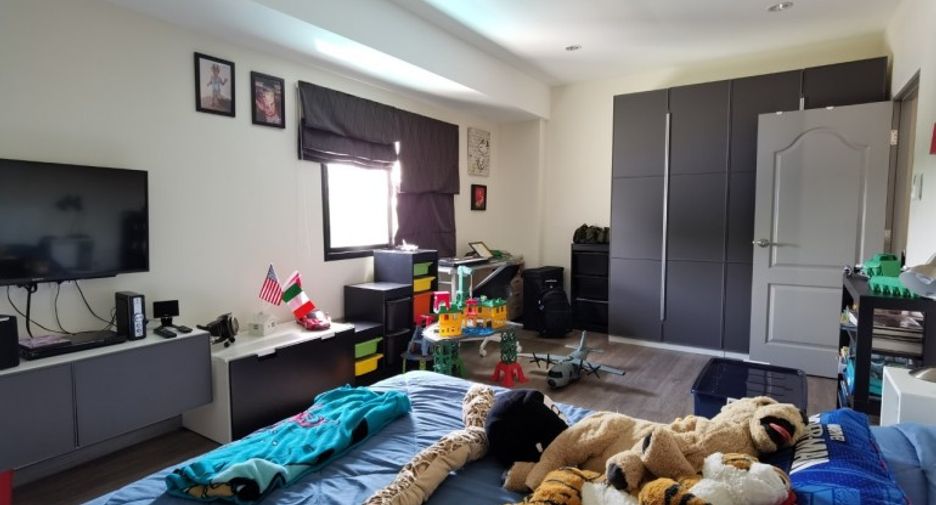For sale 5 ベッドルーム house in East Pattaya, Pattaya