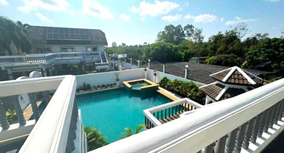 Haus zum Kauf mit 3 Zimmer in East Pattaya, Pattaya