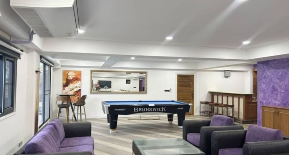 For sale 4 bedrooms house in East Pattaya, Pattaya