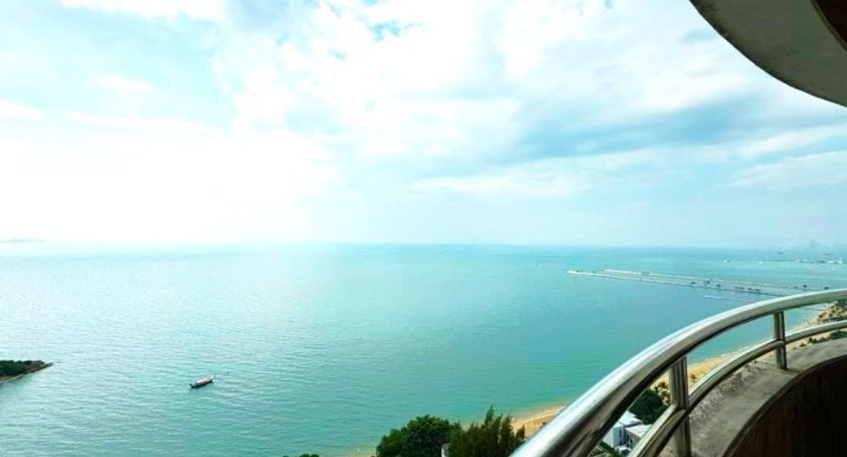 For sale 3 bedrooms condo in Sattahip, Chonburi
