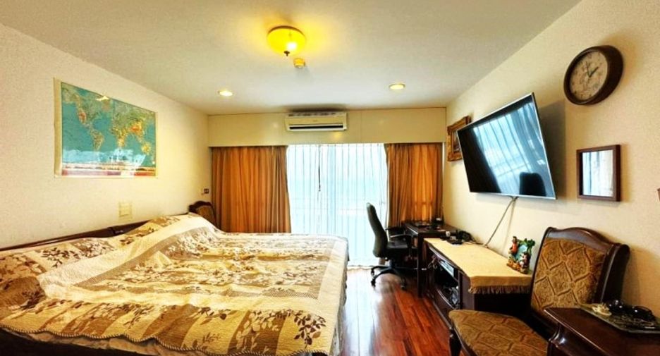 For sale 3 bedrooms condo in Sattahip, Chonburi