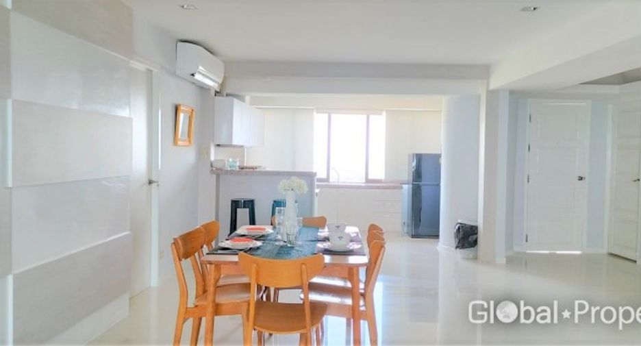 For sale 3 bedrooms condo in Sattahip, Chonburi