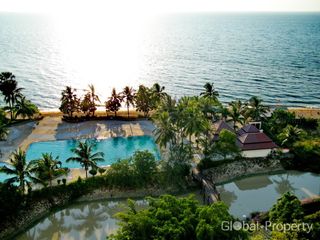 À vendre 3 chambres condo à Na Jomtien, Pattaya