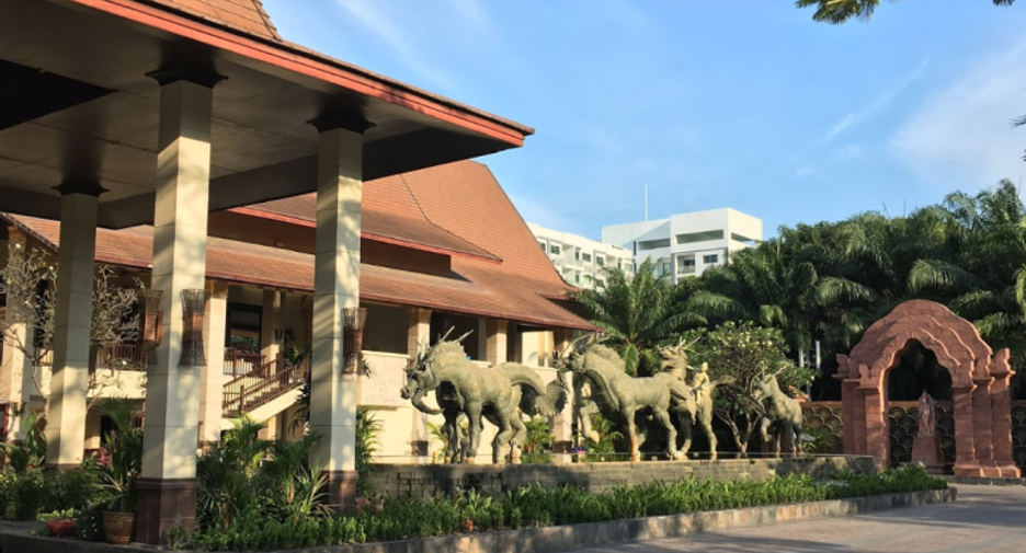 For sale hotel in North Pattaya, Pattaya