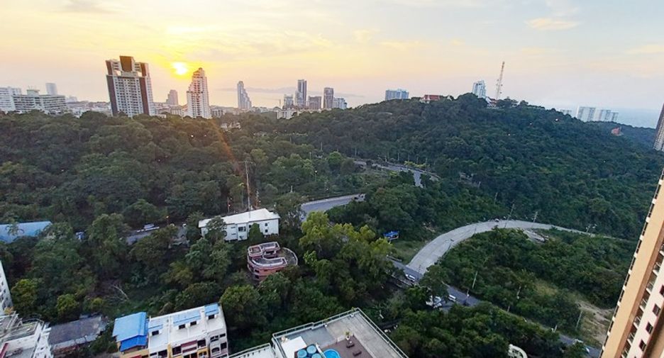 For sale 1 bed condo in Pratumnak, Pattaya