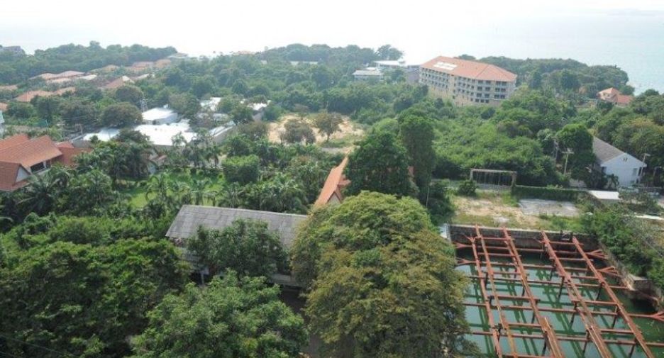 For sale 2 bedrooms condo in Pratumnak, Pattaya