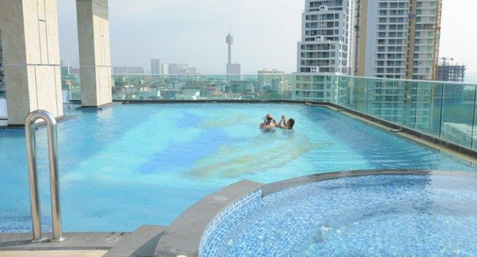 For sale 2 bedrooms condo in Pratumnak, Pattaya