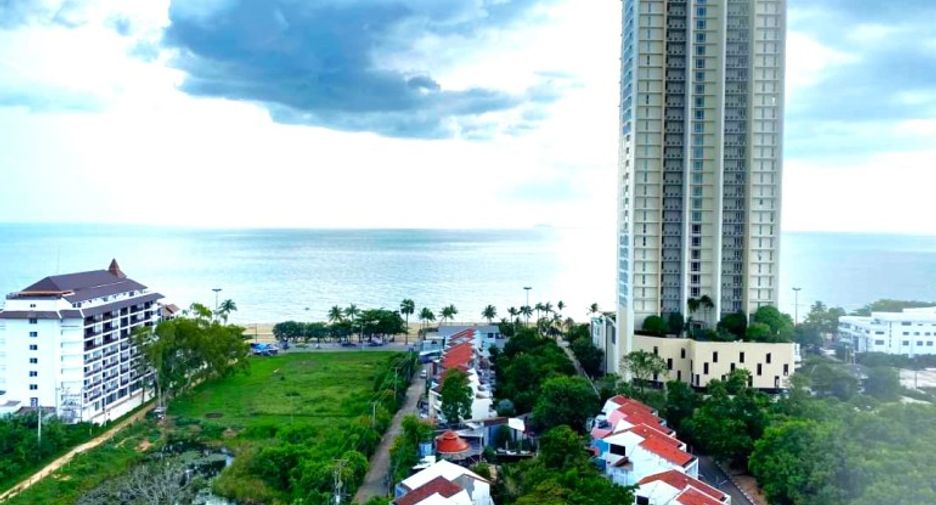 For sale 2 bedrooms condo in Jomtien, Pattaya