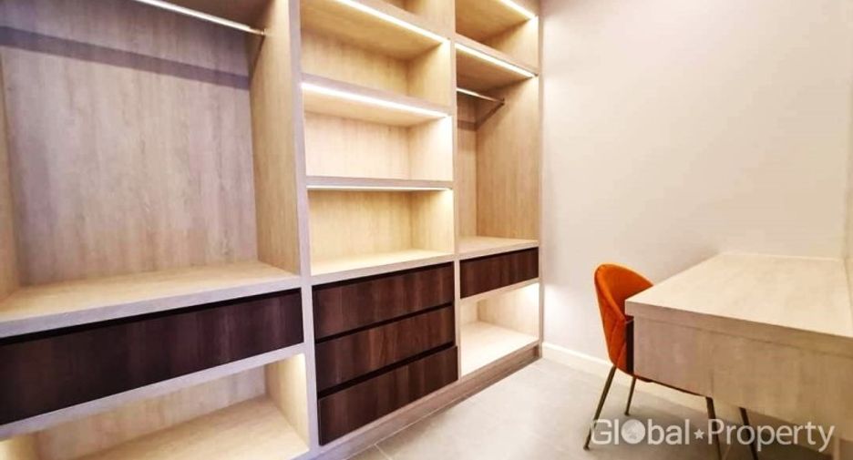 À vendre 4 chambres maison à Jomtien, Pattaya