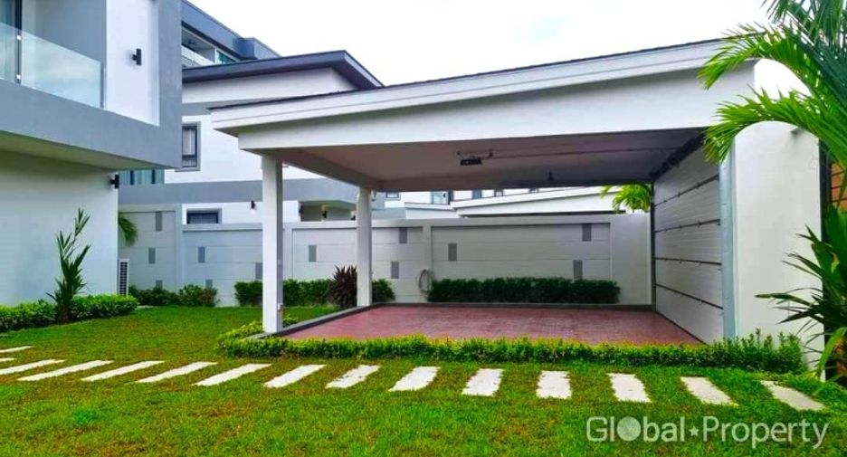 À vendre 4 chambres maison à Jomtien, Pattaya