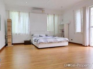 Haus zum Kauf mit 5 Zimmer in Bang Lamung, Chonburi