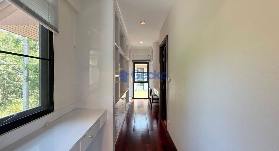 For rent and for sale 3 bedrooms house in East Pattaya, Pattaya