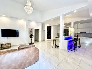 À louer 4 chambres maison à Bang Lamung, Chonburi