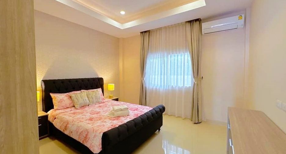 Casa en alquiler de 4 habitaciones en Huay Yai, Pattaya