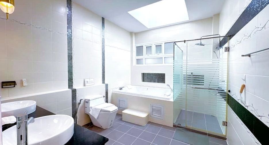 Casa en venta de 4 habitaciones en Huay Yai, Pattaya