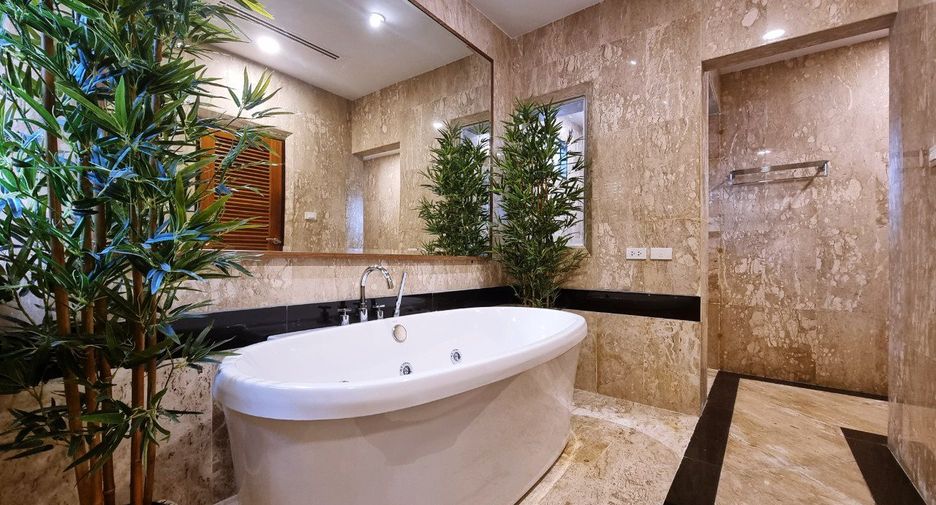Haus zum Kauf mit 2 Zimmer in Sattahip, Chonburi
