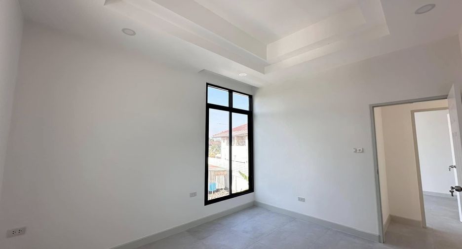 À vendre 3 chambres maison à East Pattaya, Pattaya