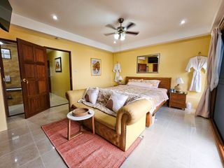 For sale 7 ベッドルーム townhouse in Bang Lamung, Chonburi