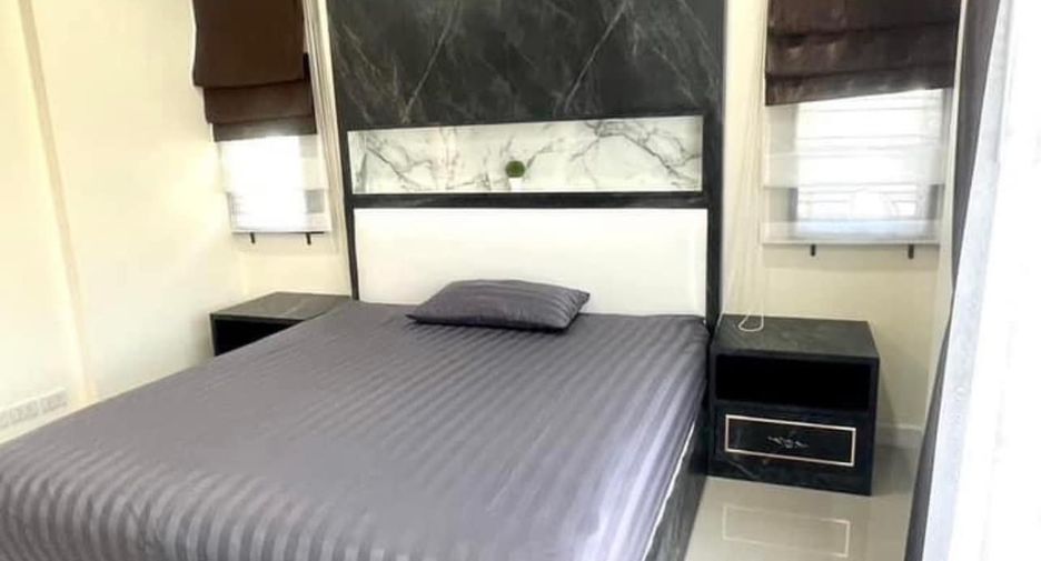 For rent 4 bedrooms house in East Pattaya, Pattaya