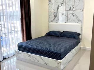 Haus zur Miete mit 4 Zimmer in Bang Lamung, Chonburi