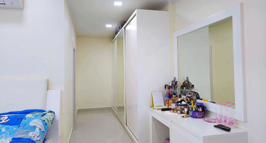 Haus zum Kauf mit 3 Zimmer in East Pattaya, Pattaya