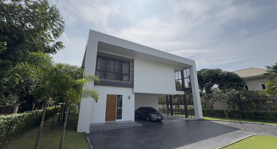 Haus zum Kauf mit 4 Zimmer in Sattahip, Chonburi