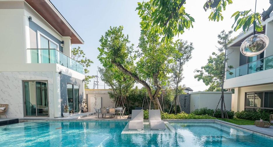 For sale 6 bedrooms house in East Pattaya, Pattaya
