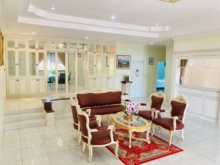 Haus zum Kauf mit 3 Zimmer in Bang Lamung, Chonburi
