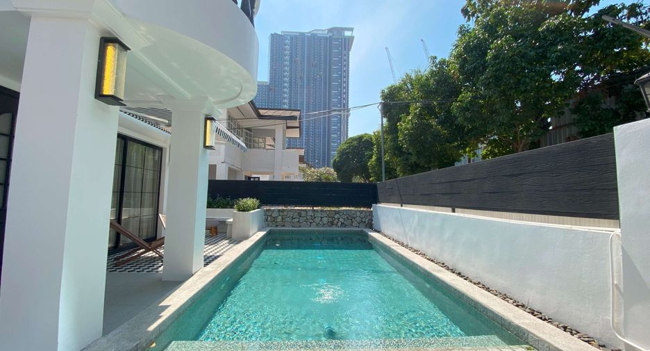 À vendre 4 chambres maison à Jomtien, Pattaya