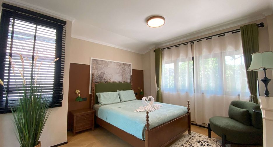 À vendre 4 chambres maison à Jomtien, Pattaya