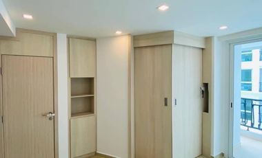 For sale 1 bed condo in South Pattaya, Pattaya
