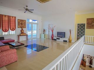 For rent 5 bedrooms house in Bang Lamung, Chonburi