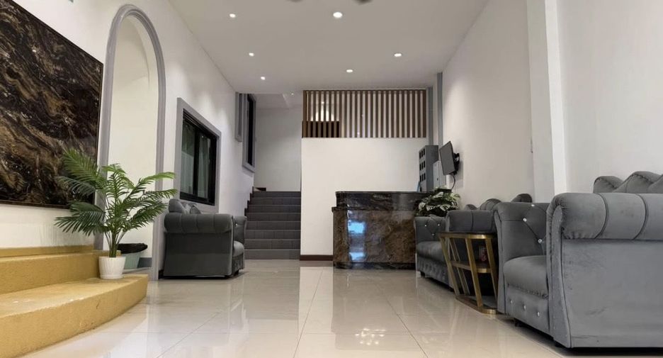 For rent 8 bedrooms hotel in Bang Lamung, Chonburi
