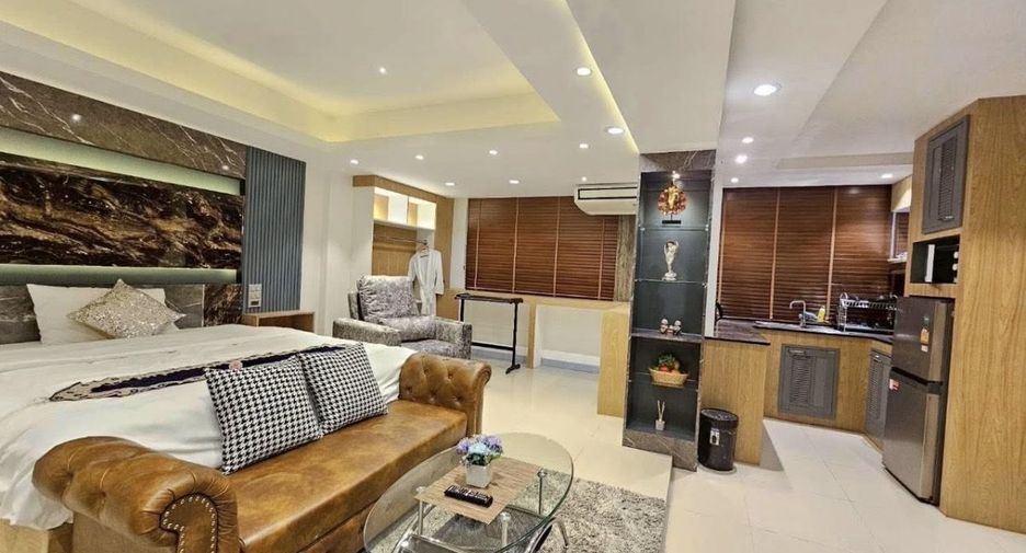 For rent 8 bedrooms hotel in Bang Lamung, Chonburi