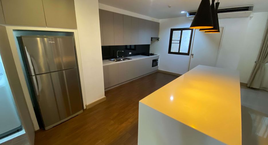 For rent 3 ベッドルーム condo in Watthana, Bangkok