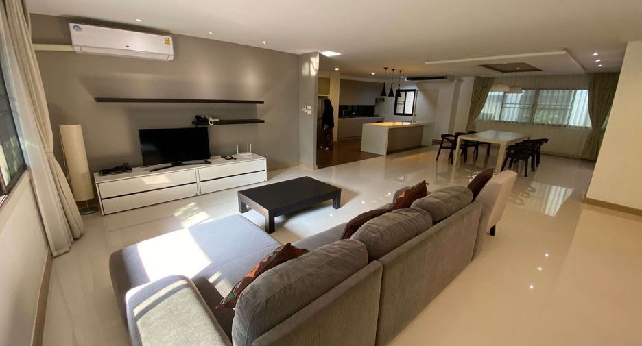 For rent 3 ベッドルーム condo in Watthana, Bangkok