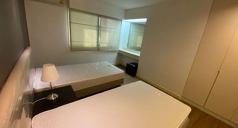 For rent 3 ベッドルーム condo in Watthana, Bangkok