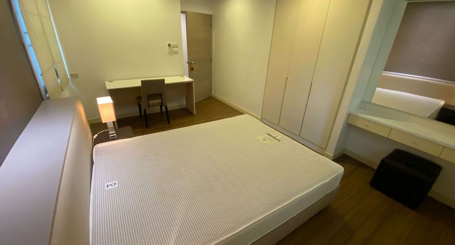 For rent 3 ベッドルーム condo in Watthana, Bangkok