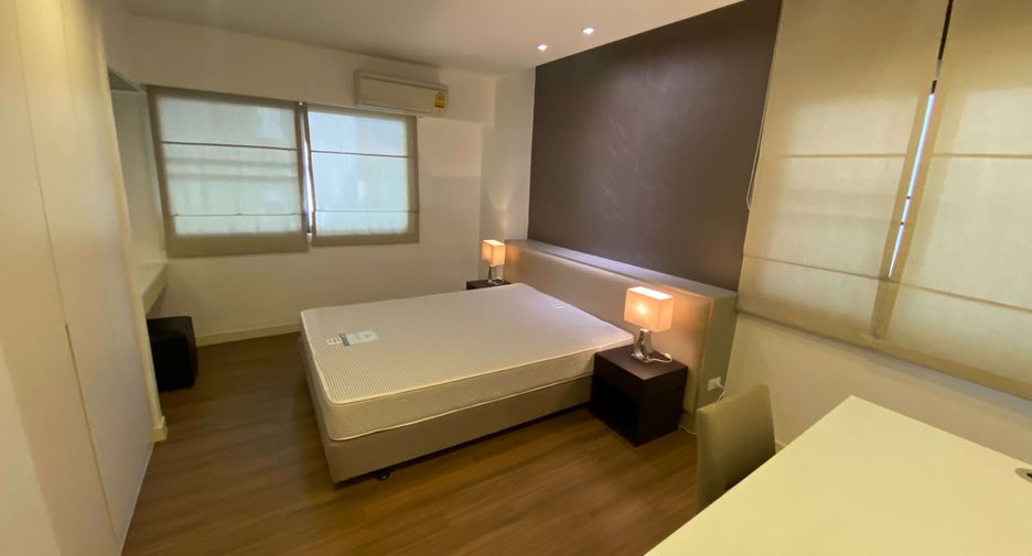 For rent 3 ベッドルーム condo in Watthana, Bangkok