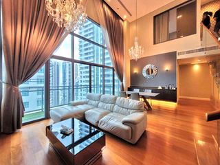 For rent 3 bedrooms condo in Khlong Toei, Bangkok
