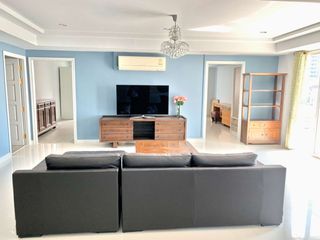 Wohnung zur Miete mit 3 Zimmer in Watthana, Bangkok