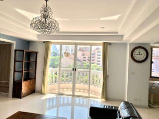 Wohnung zur Miete mit 3 Zimmer in Watthana, Bangkok